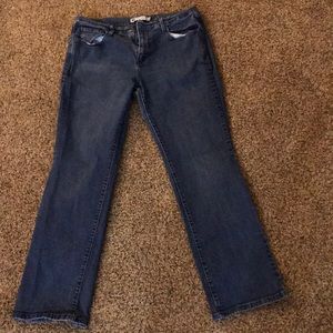 Levi straight leg jean